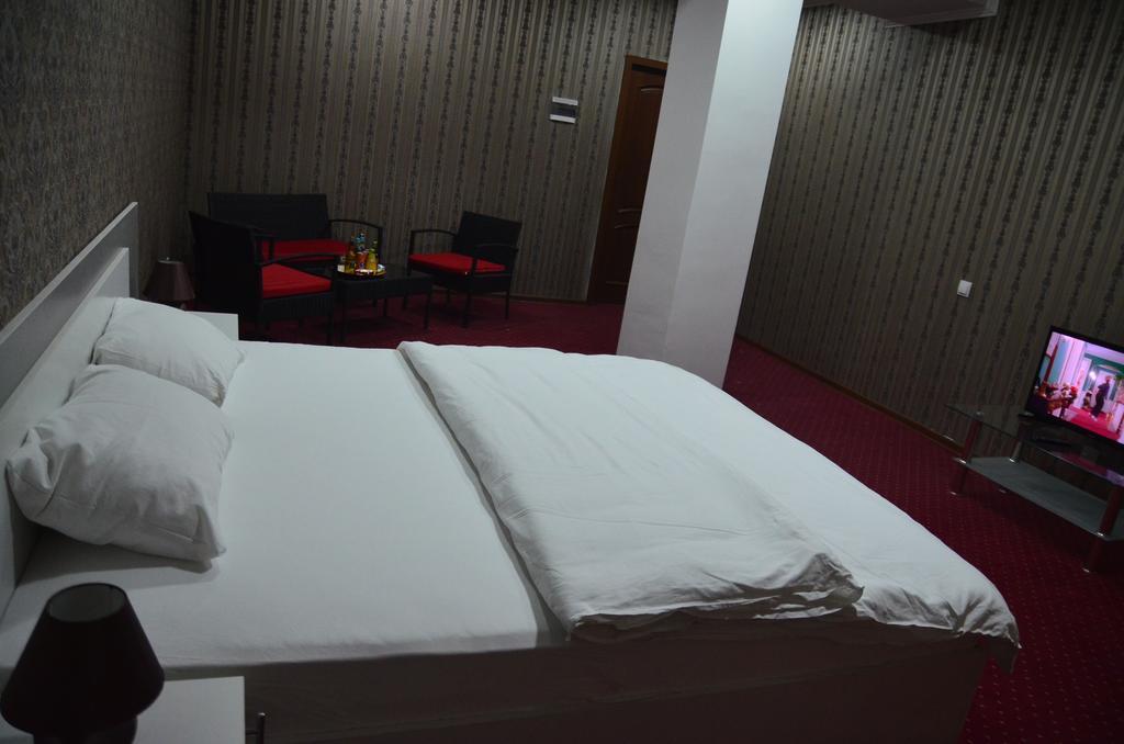 Dream Hotel تشيسيناو المظهر الخارجي الصورة